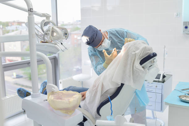 Best Emergency Root Canal Therapy in Holland, OH